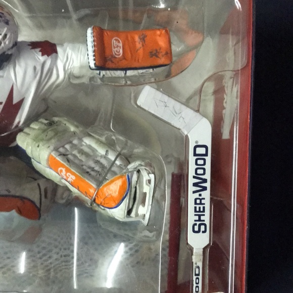 NHL figurine Grant Fuhr team Canada 1987 - Picture 4 of 4